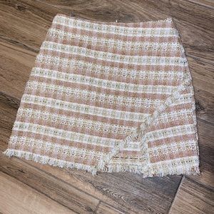 NEW Lulus Sage The Label Back Zip Raw Hem Tan and White Mini Skirt Size S